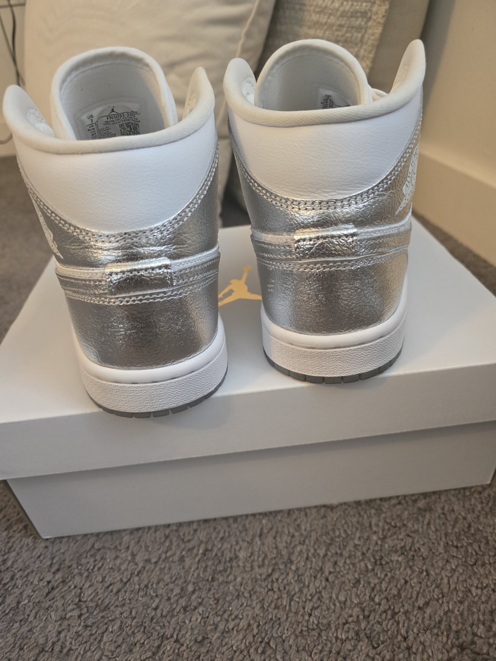 Nike Air Jordan 1 Mid White/Silver Womens Sneakers - Picture 3 of 6
